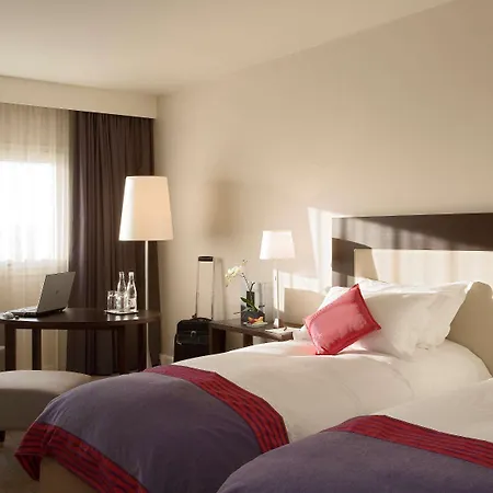 Hilton Garden Marseille Provence Airport Hotel 4*