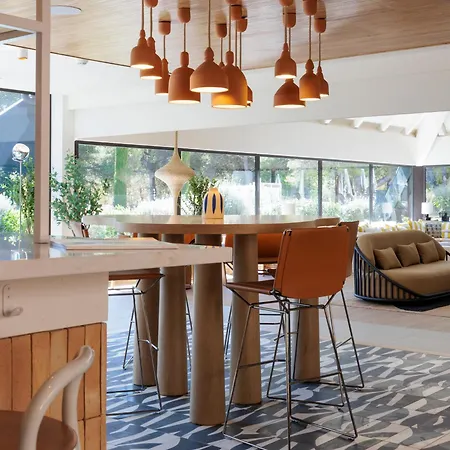 Hilton Garden Marseille Provence Airport Hotel 4*