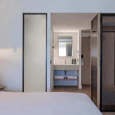 Hilton Garden Marseille Provence Airport 4*